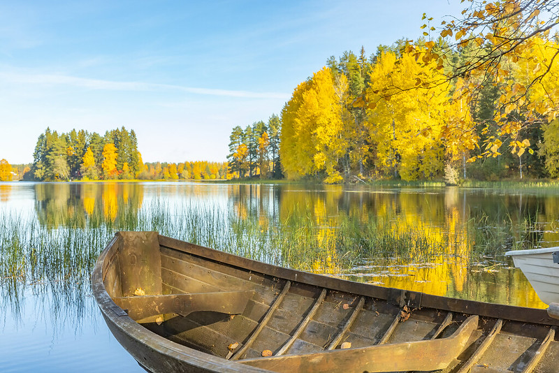 Syksyinen järvimaisema Pohjois-Savossa